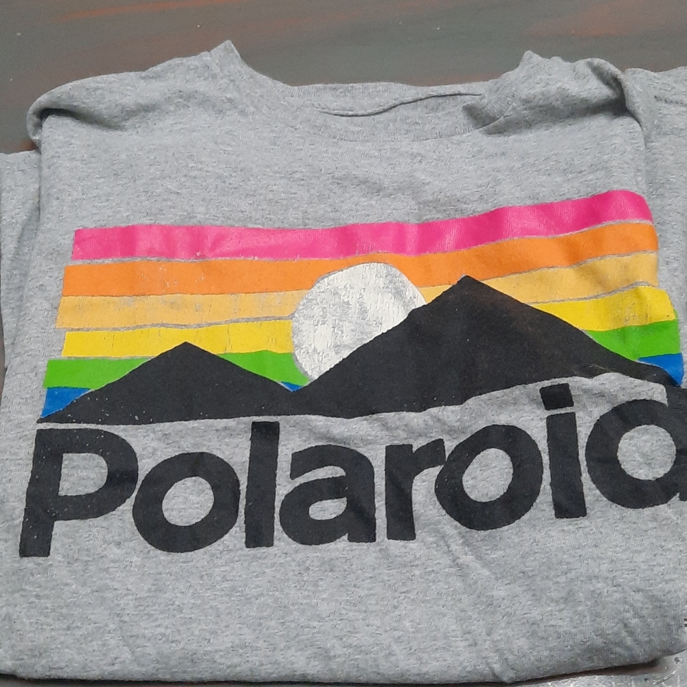 polaroid tee